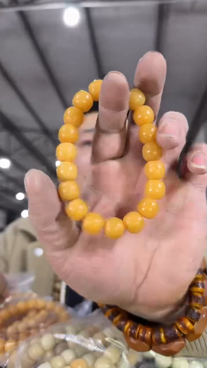 【闪购商品】菩提根/象牙果手串Z115