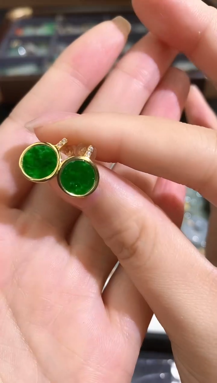 【闪购商品】翡翠耳钉银S925镶嵌0250223168