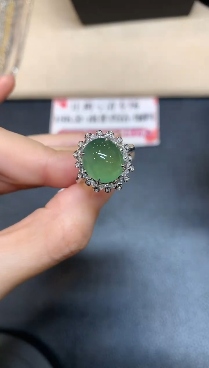 【闪购商品】翡翠戒指18K金镶嵌【无鉴赏期