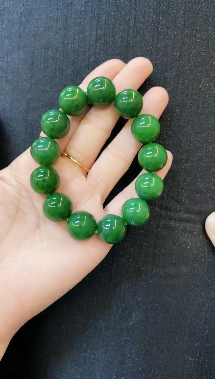 未镶嵌手串和田玉多样性发一