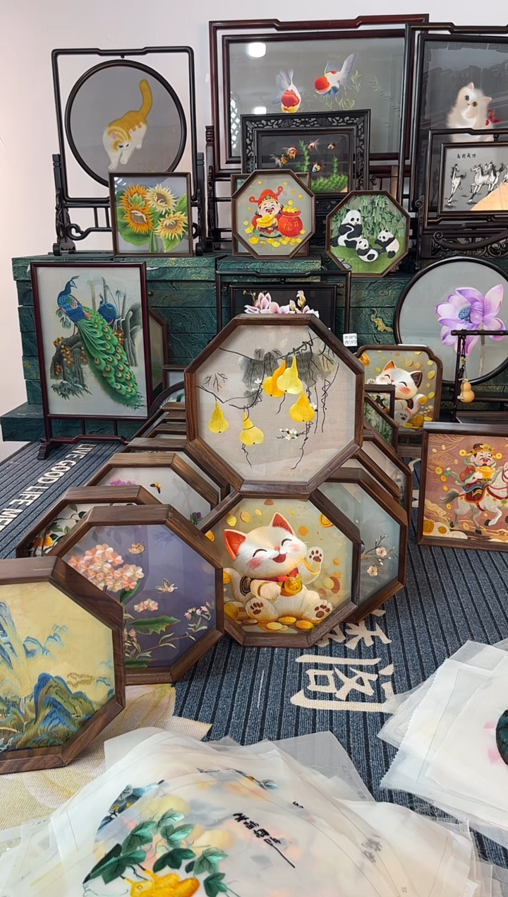 刺绣非遗双面绣摆台