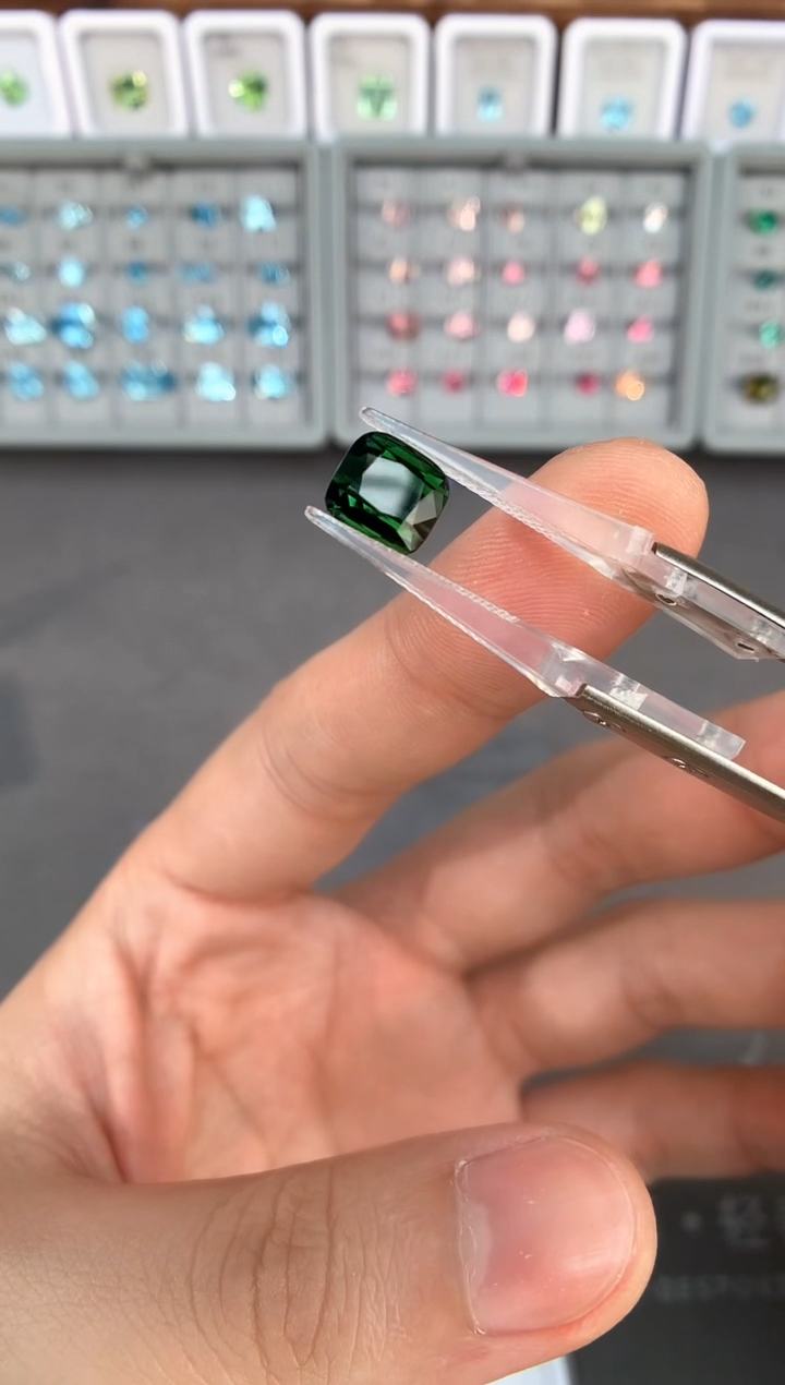 【闪购商品】定制碧玺裸石未镶嵌3.5ct