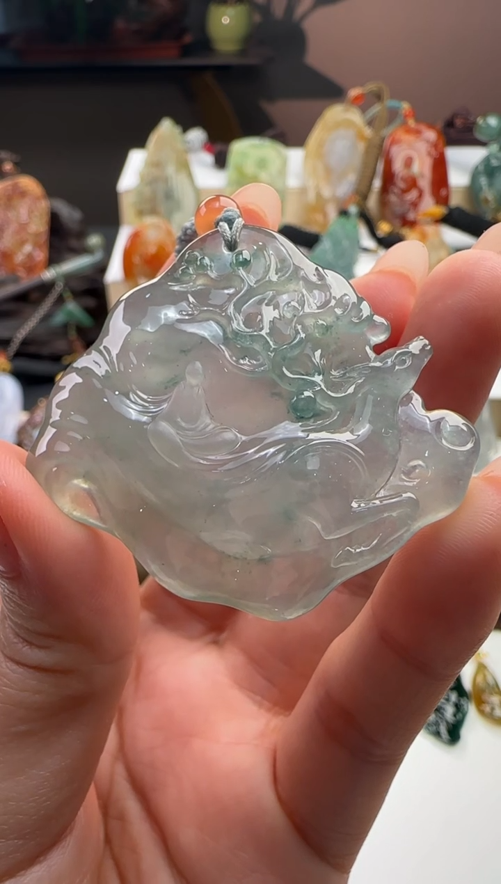 【闪购商品】翡翠吊坠(不含链)未镶嵌天然缅甸A货翡翠吊坠