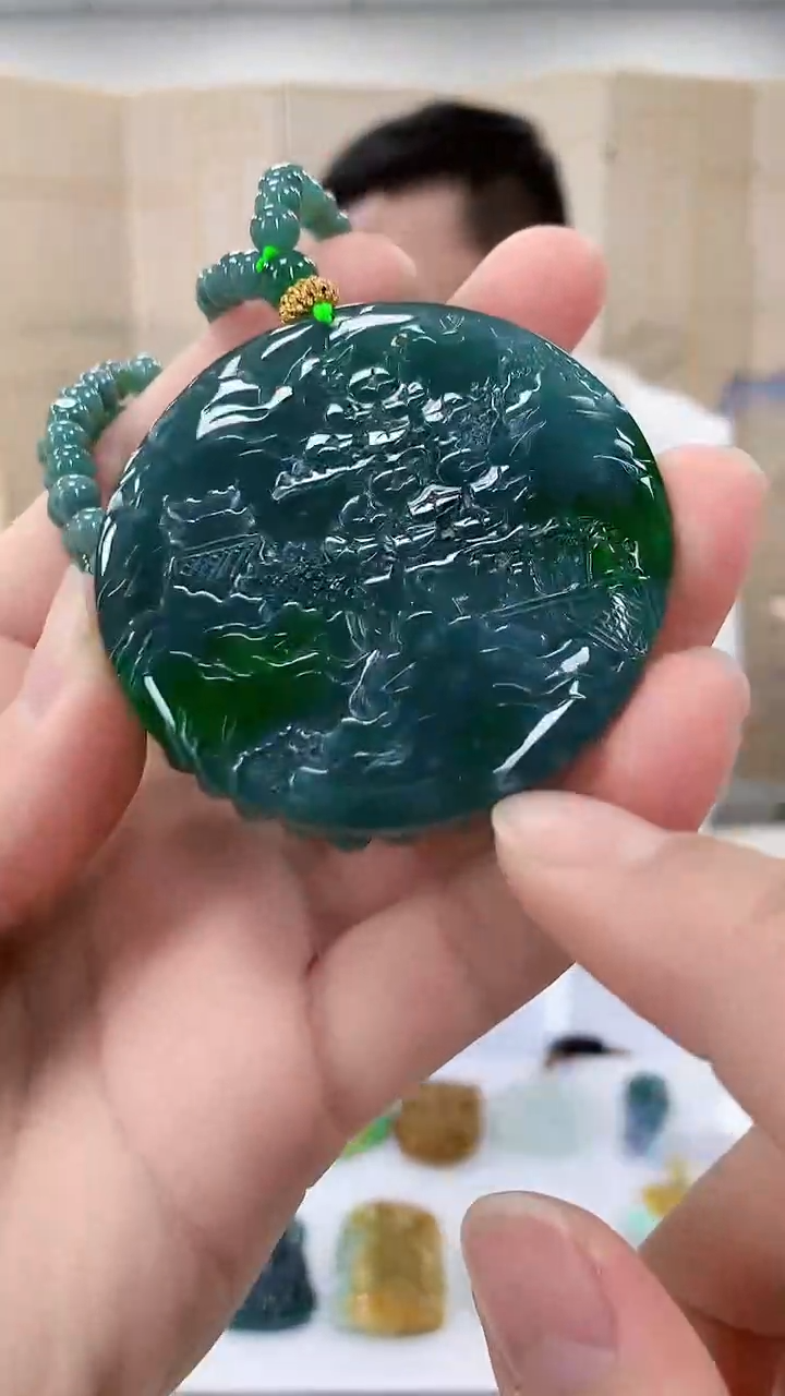 【闪购商品】定制翡翠未镶嵌5152bb-毛货挂件122赠珠链