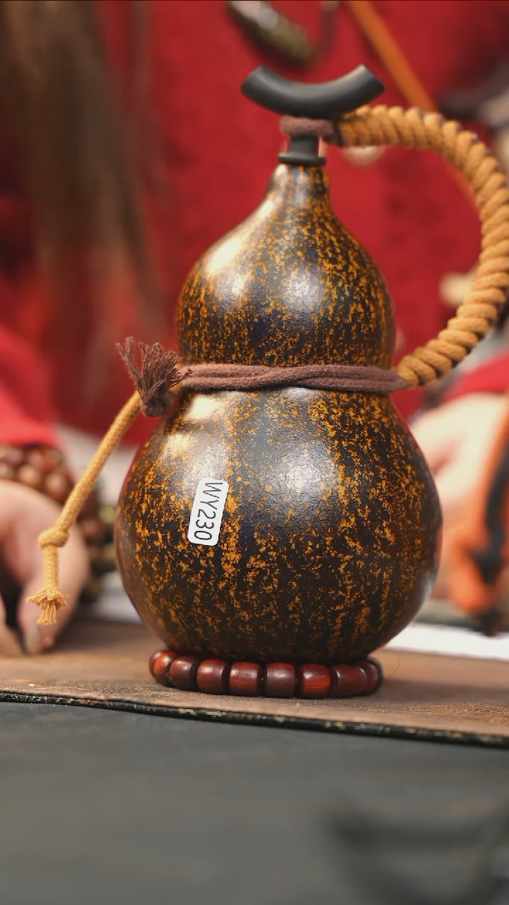 【闪购商品】WY230大漆酒葫芦不包手串及旋转底座