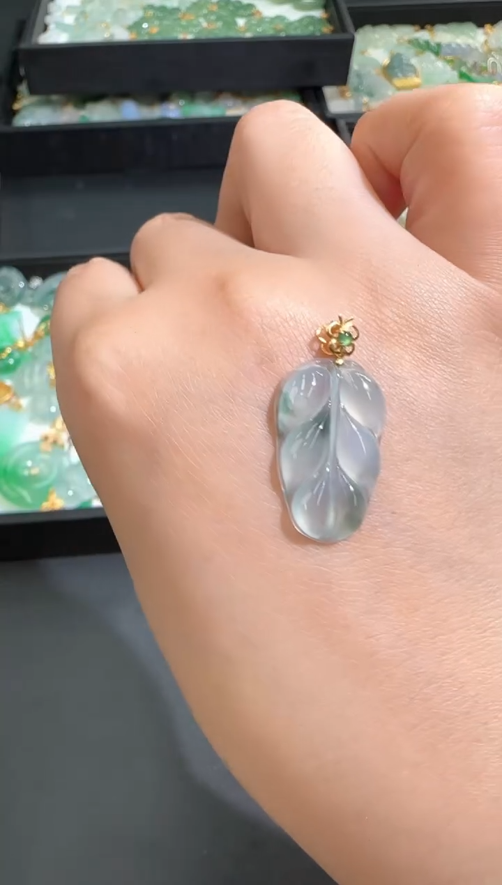 【闪购商品】翡翠颈饰18K金镶嵌2502024217