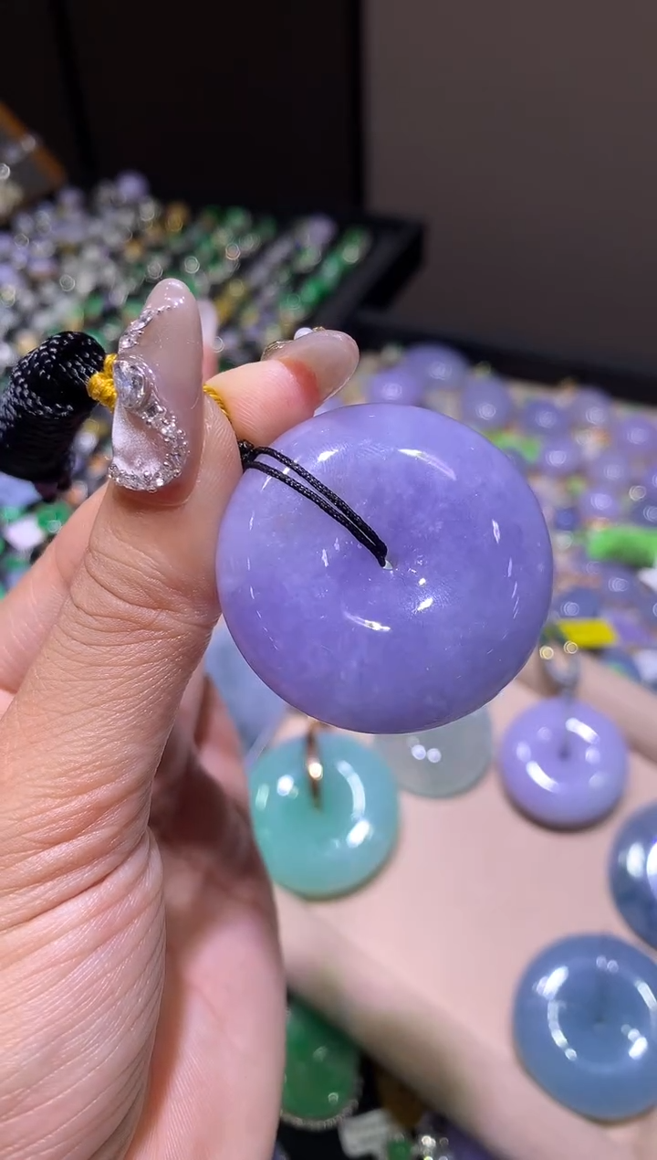 【闪购商品】翡翠吊坠(不含链)未镶嵌扣子