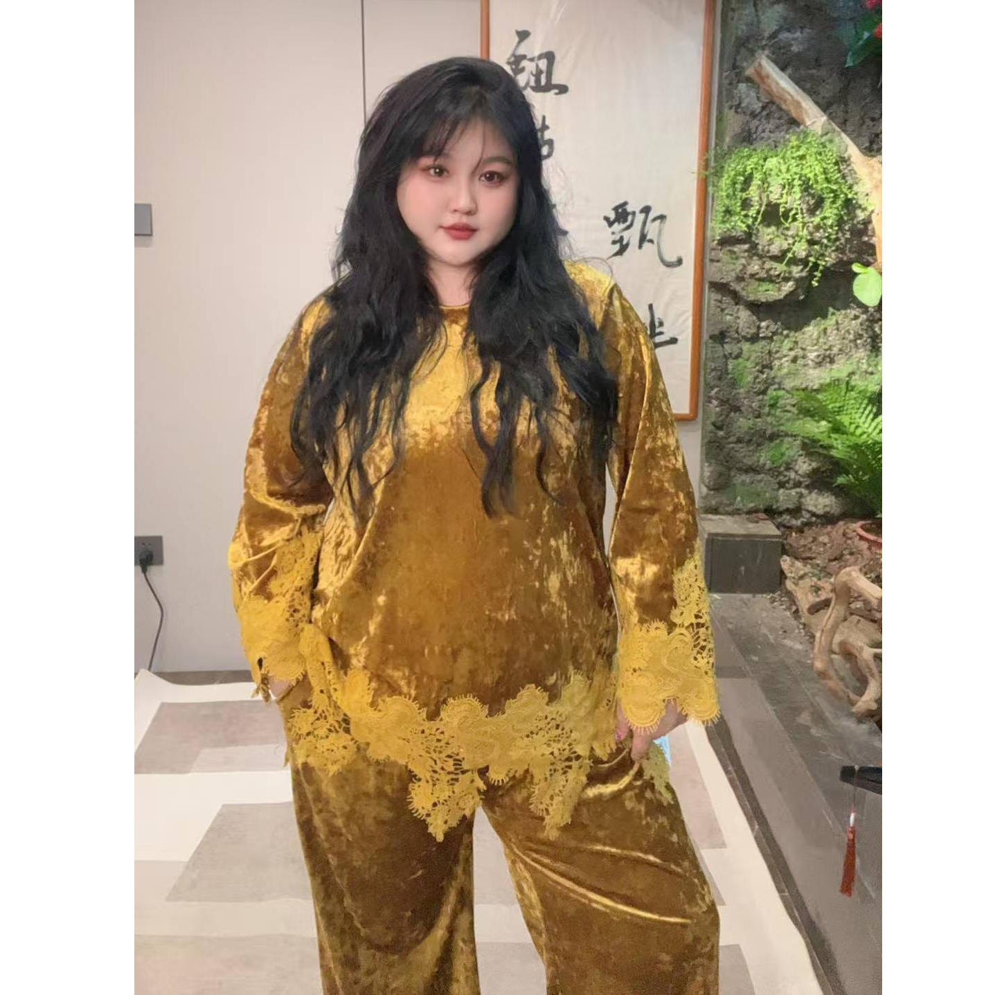【甄胖·丝绒套】新中式大码女装秋季丝绒套装两件套
