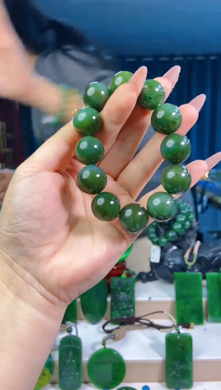 【闪购商品】和田玉挂件未镶嵌1