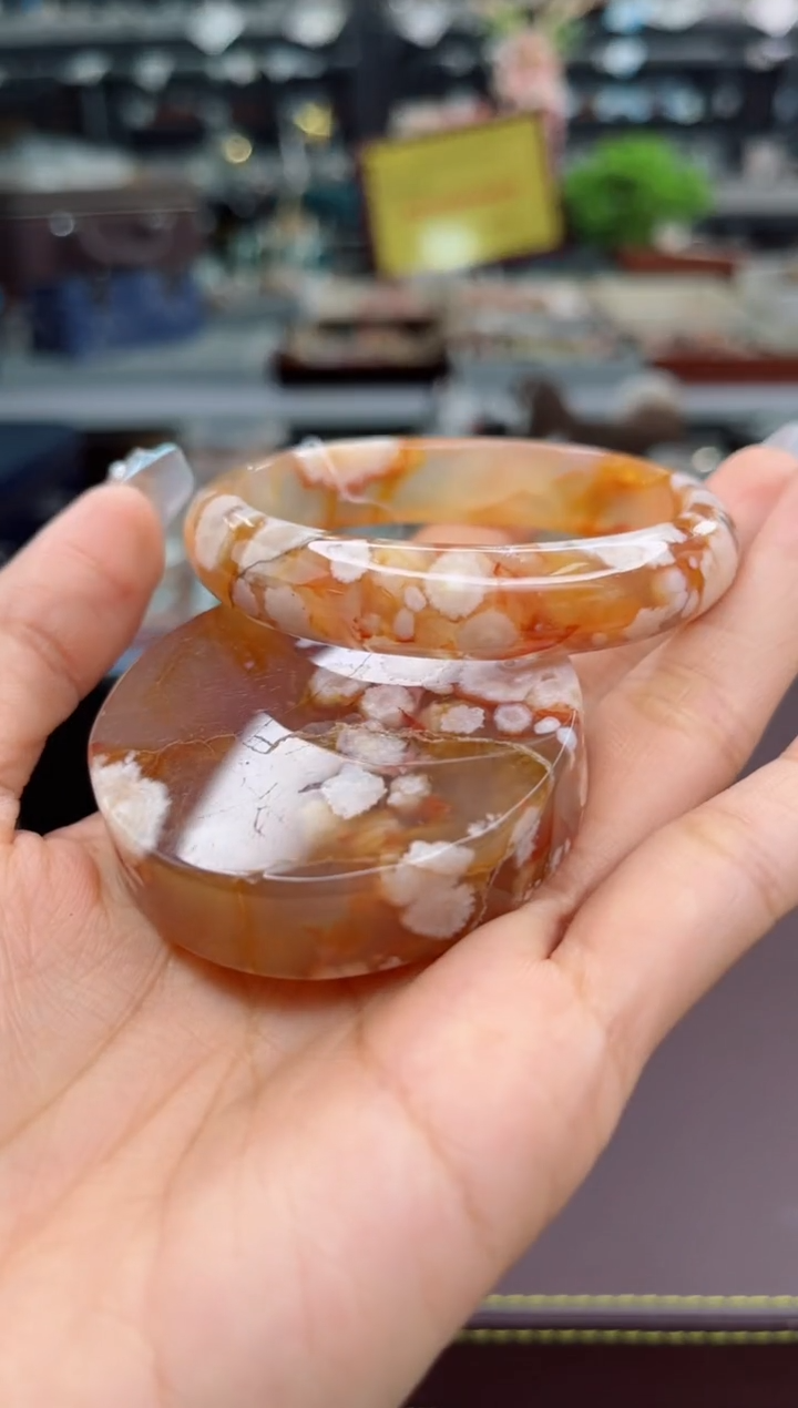 【闪购商品】石英质玉手镯未镶嵌54圈口（赠品镯心）6572125