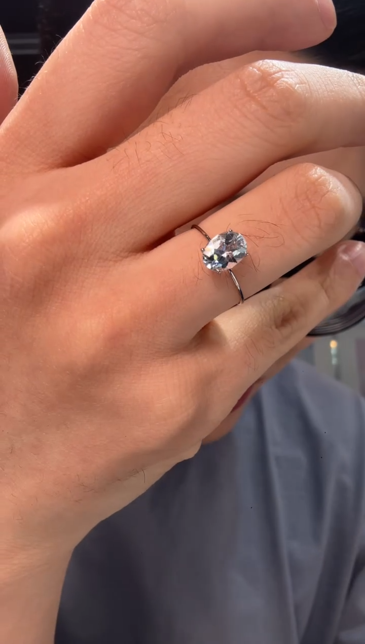 【闪购商品】定制海蓝宝石戒指铂Pt900镶嵌HKCA20086