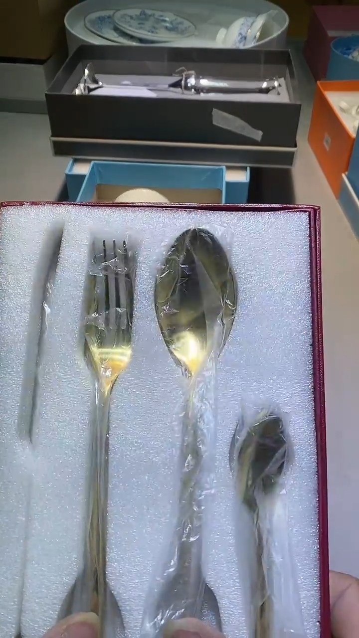 【闪购商品】瓷片11111111111111111