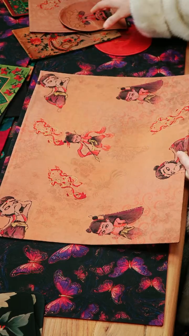 【闪购商品】别具一阁布艺尺寸52+33