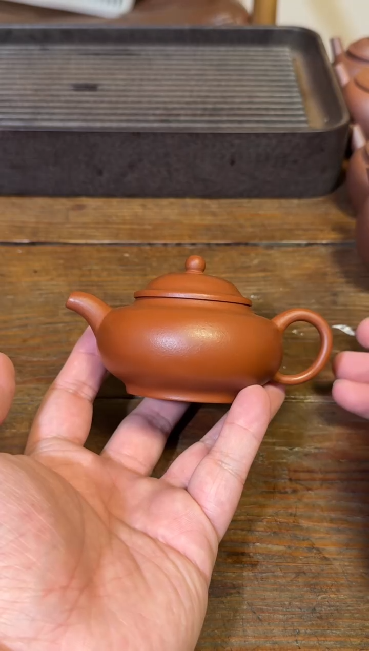 茶壶紫砂三章扁宫灯壶100CC