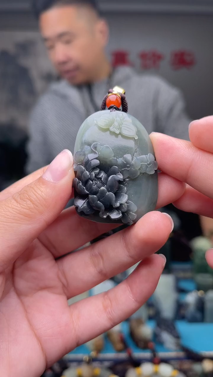 未镶嵌和田玉挂件1