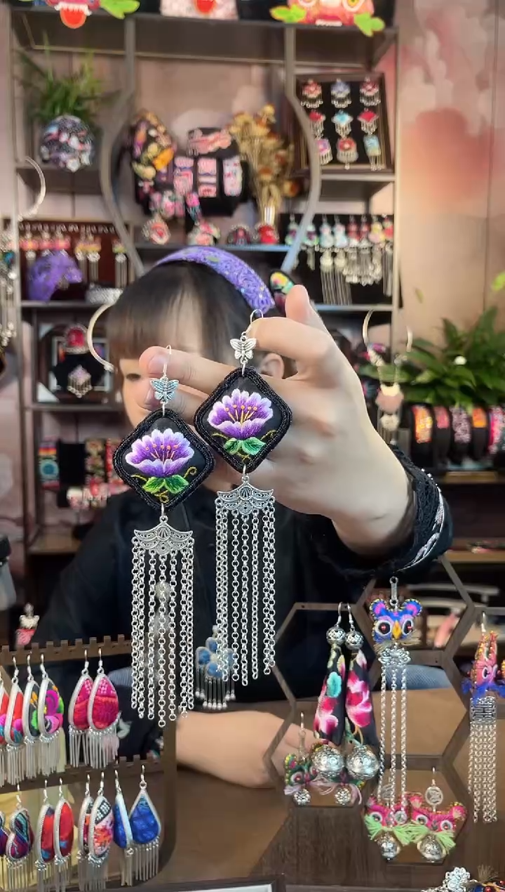 织绣民族风手工非遗老绣饰品334