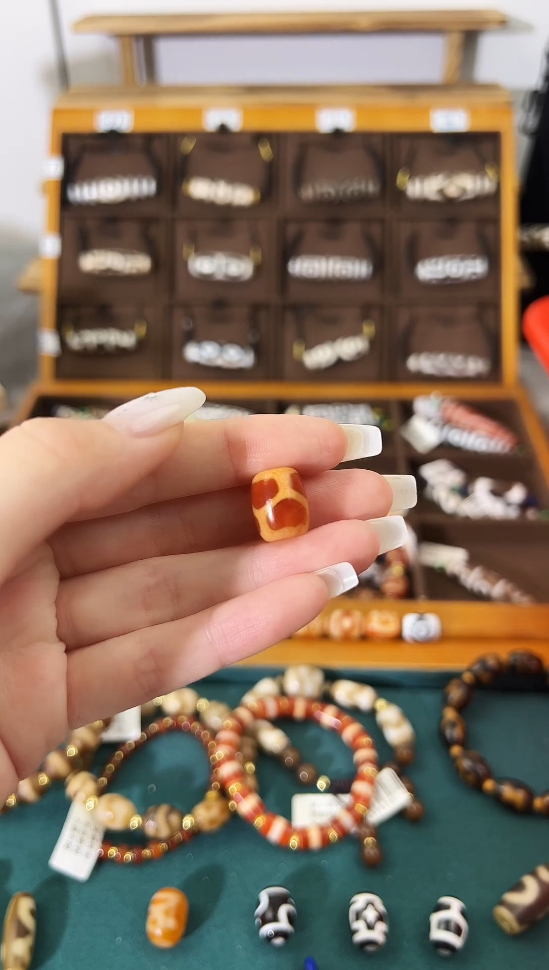 玛瑙/玉髓（覆膜）颈饰合金33微瑕