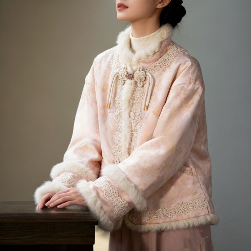 25年新中式真毛加绒加厚保暖时尚公主服复古百搭气质中国风棉衣