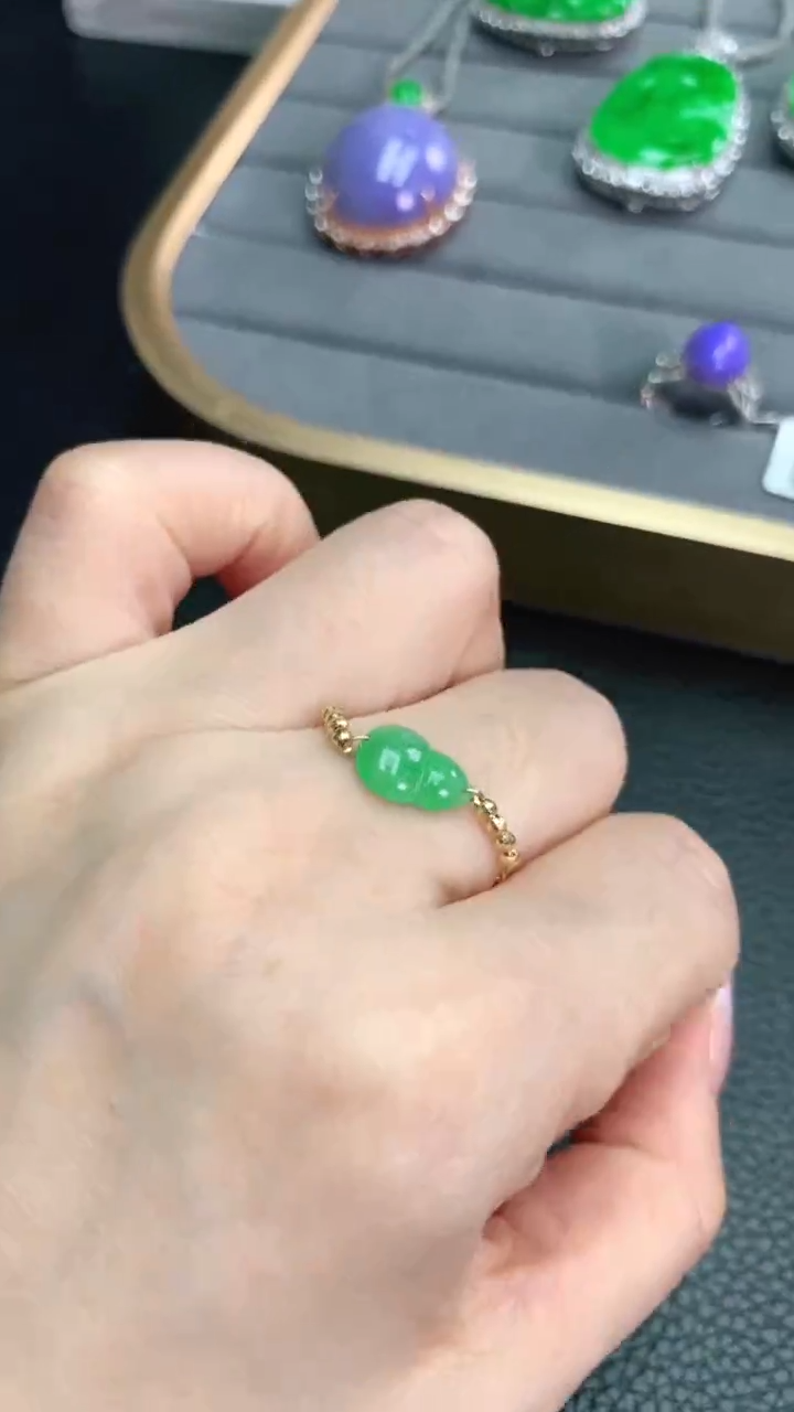 【闪购商品】翡翠戒指18K金镶嵌赠礼盒证书