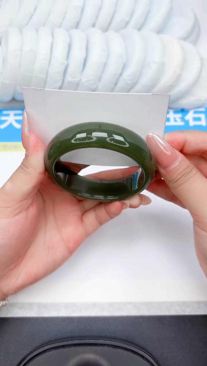 未镶嵌手镯石英质玉A88-55.6