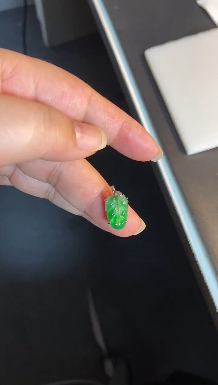 吊坠(不含链)银S925镶嵌翡翠1