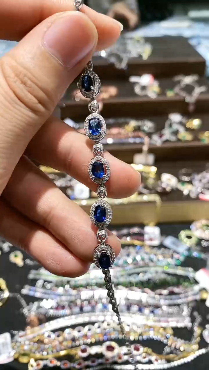 【闪购商品】蓝宝石手链银S925镶嵌手链
