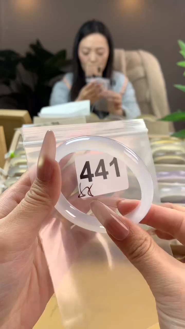 【闪购商品】玛瑙/玉髓手镯未镶嵌441