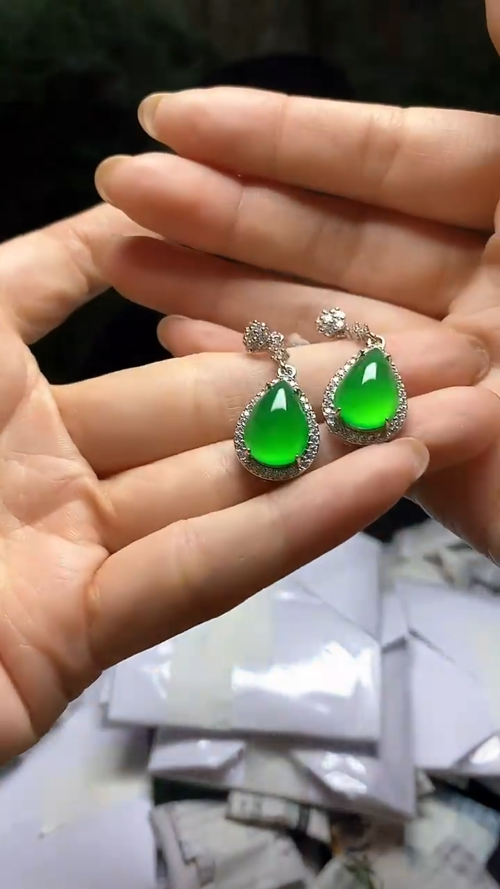 满色吊坠 所见即所得！！