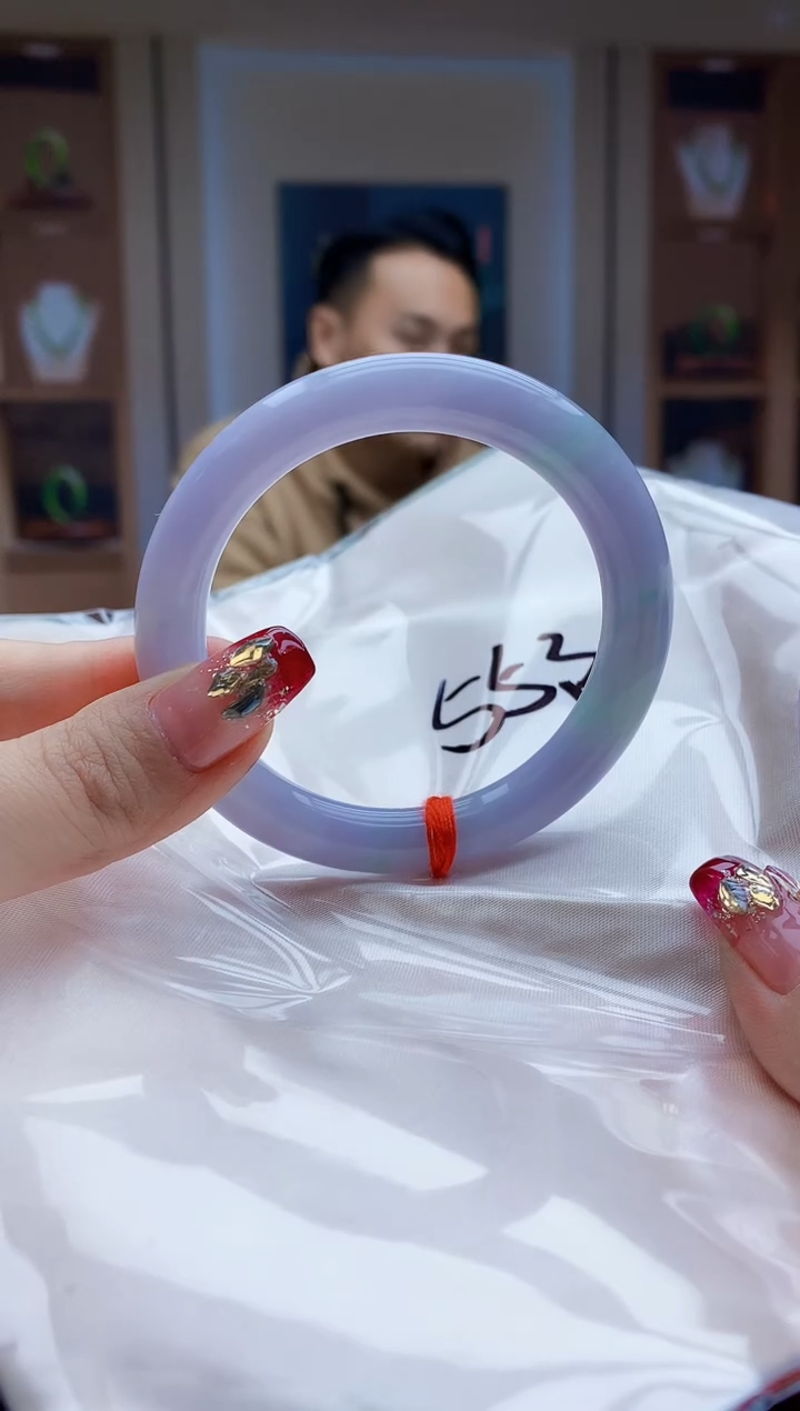 【闪购商品】翡翠手镯未镶嵌    H86-38