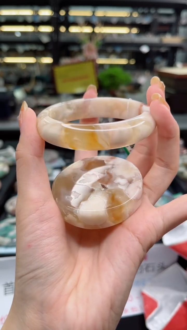 【闪购商品】石英质玉手镯未镶嵌57圈口（赠品镯心）3674528