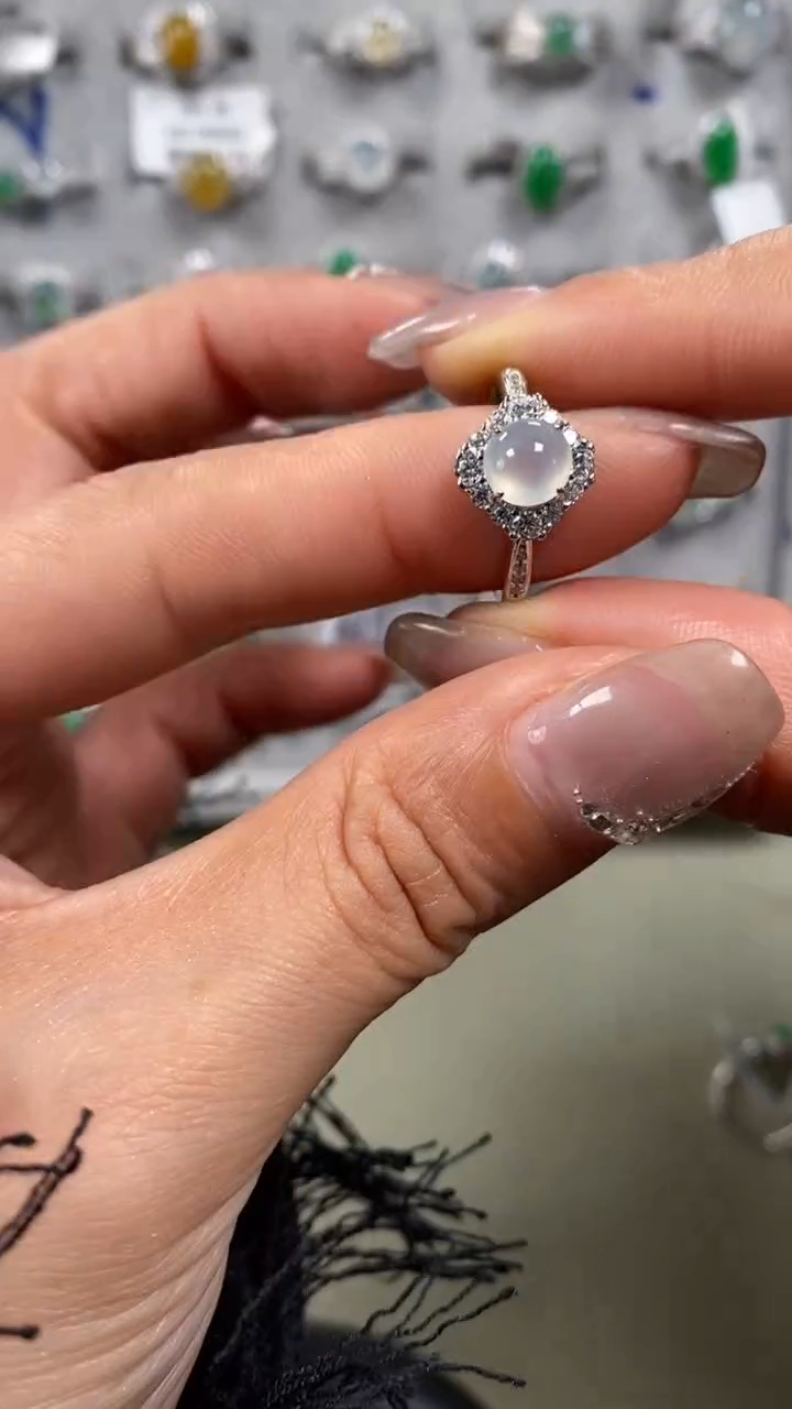 【闪购商品】翡翠戒指银S925镶嵌8009