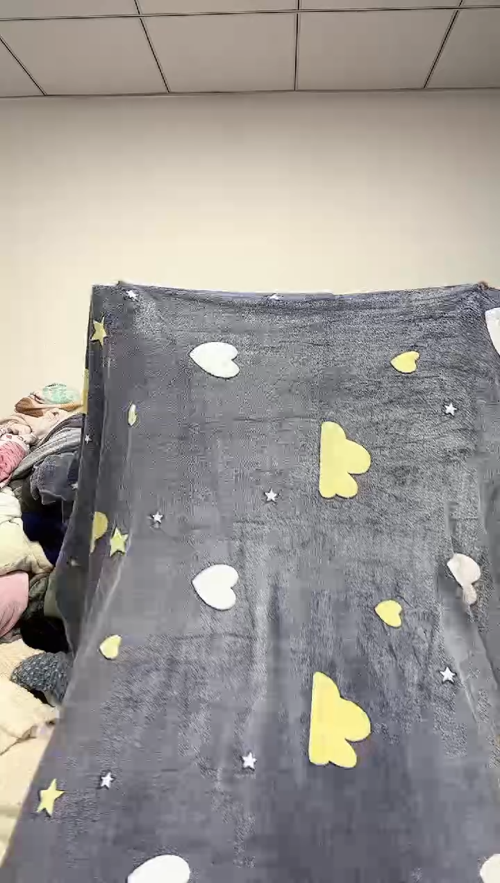 法兰绒2.3X2.5左右以主播所说为准