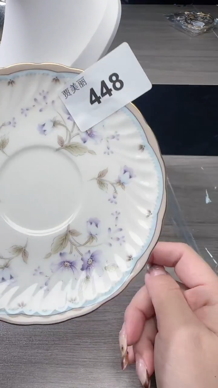 瓷片瓷片瓷片瓷片瓷片奶茶