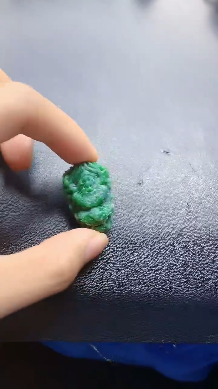 颈饰未镶嵌翡翠天然缅甸a货翡翠