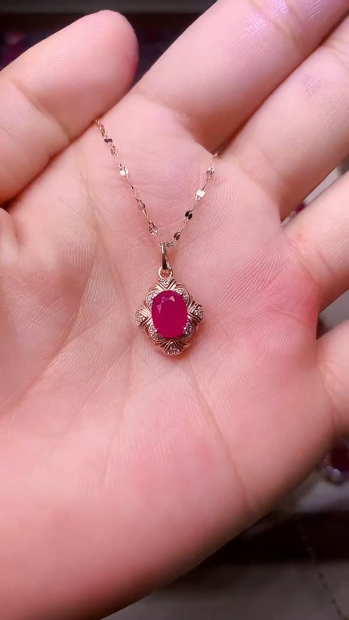 【闪购商品】红宝石吊坠(赠链)银S925镶嵌000