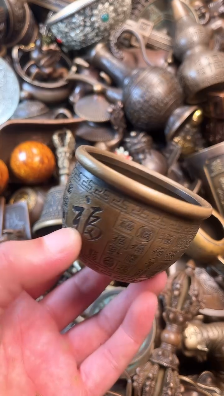 精美铜器点击下单