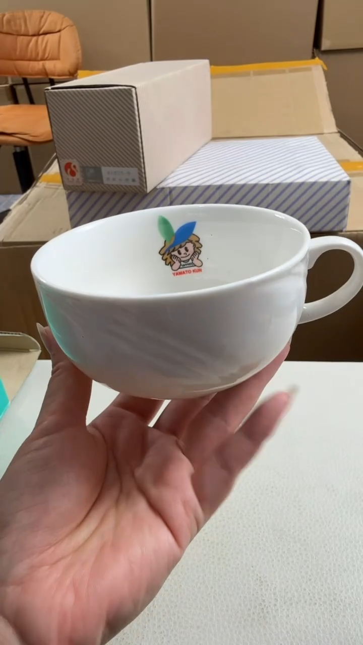 瓷片李****姐新店开播