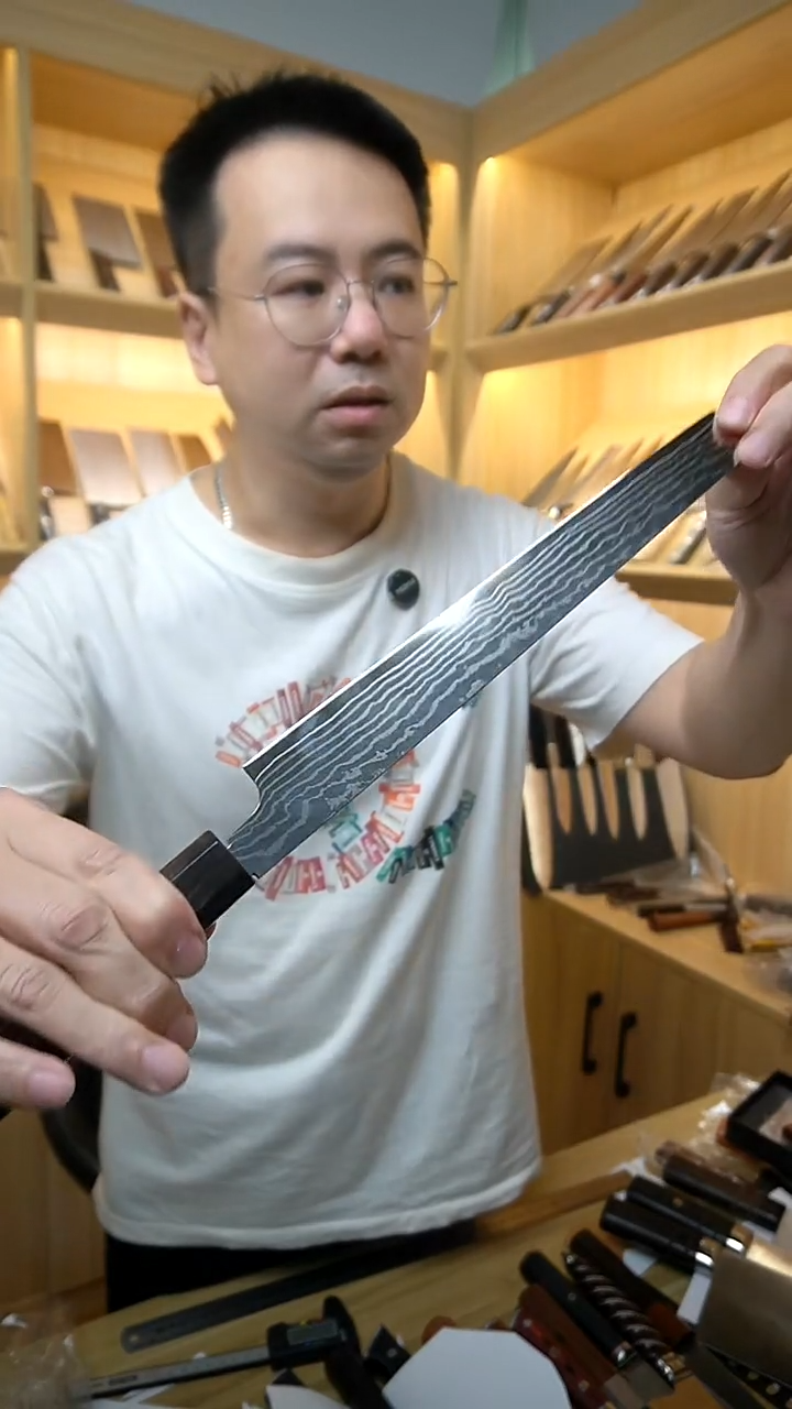 大马士革钢大马士革面包刀