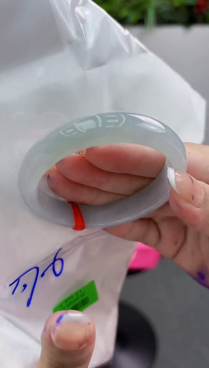 【闪购商品】翡翠手镯未镶嵌翡翠手镯