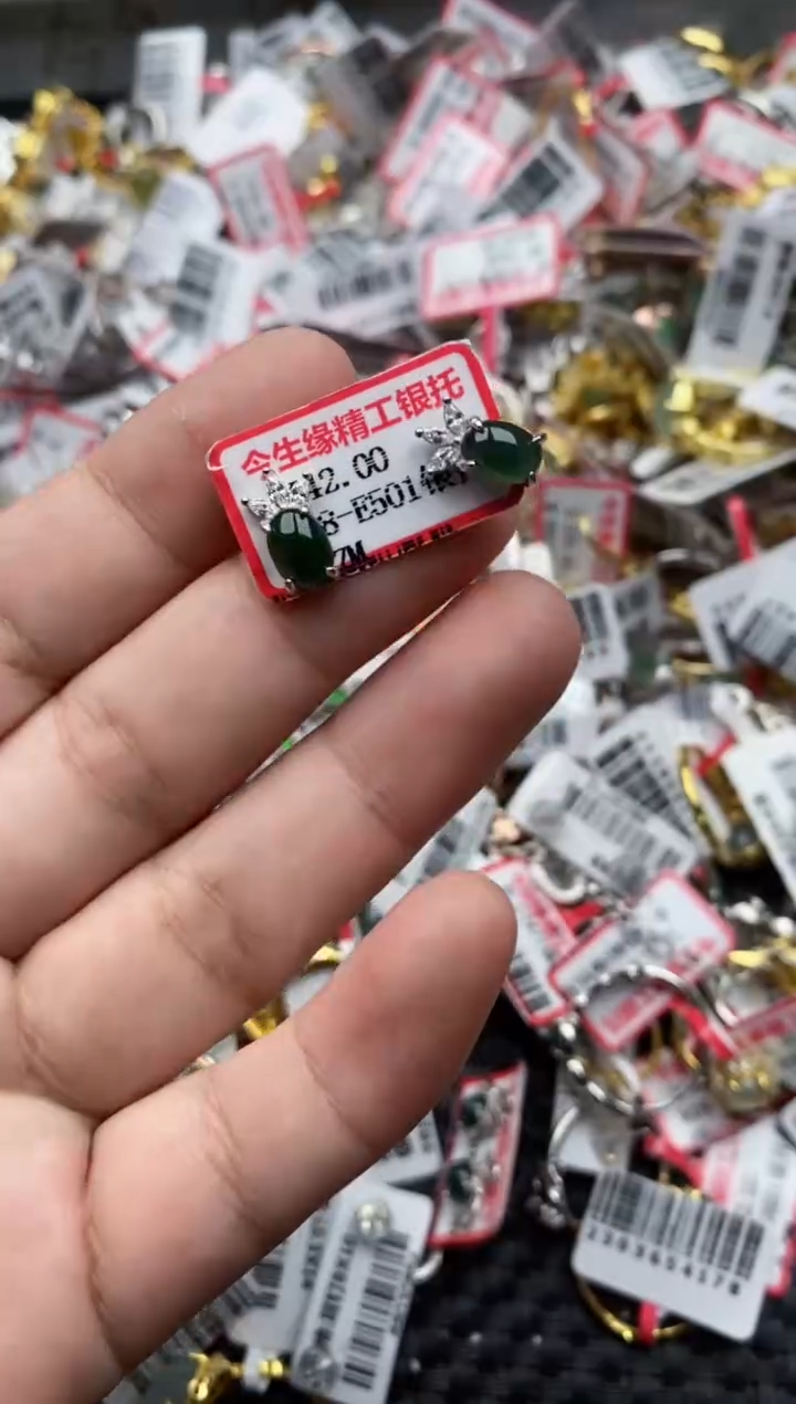 【闪购商品】翡翠戒指银S925镶嵌777777-3