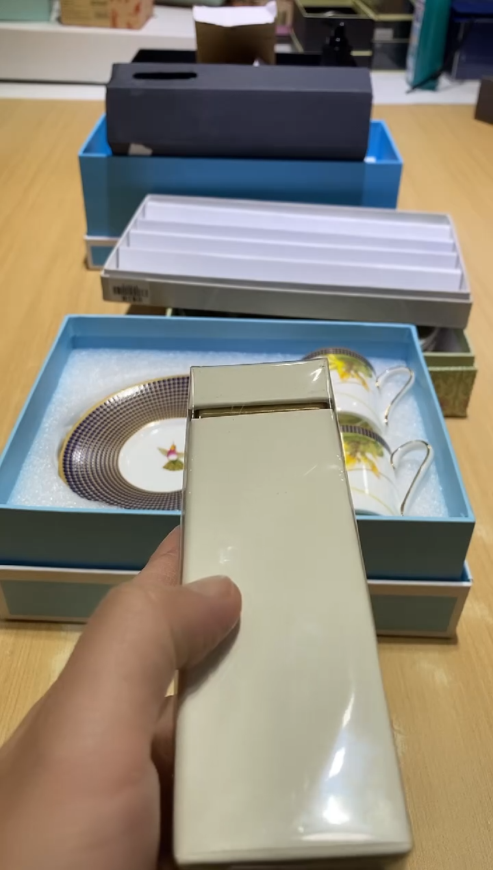 瓷片生活的本意就是开心@@1