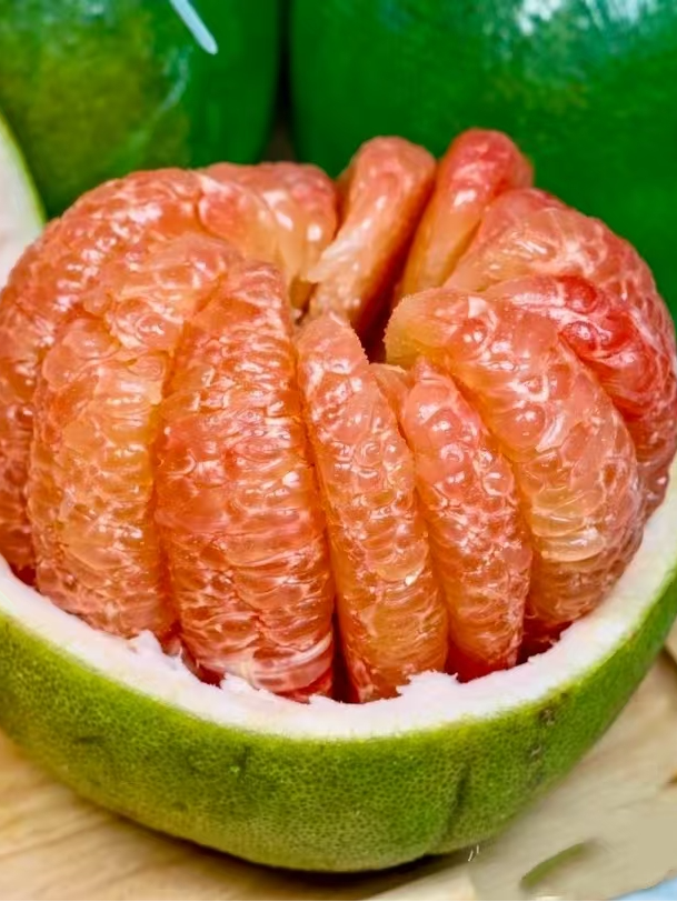 泰国翡翠红柚1个