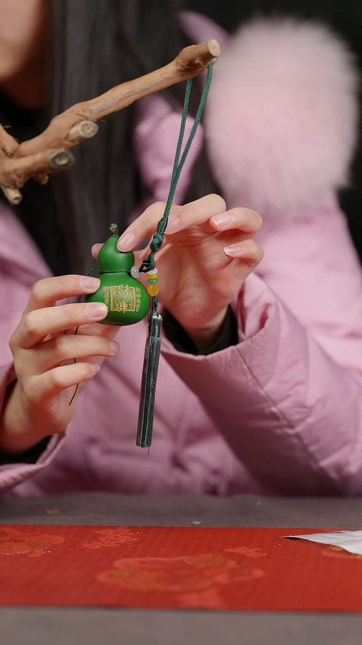 【闪购商品】2004号葫芦摆件车挂手持