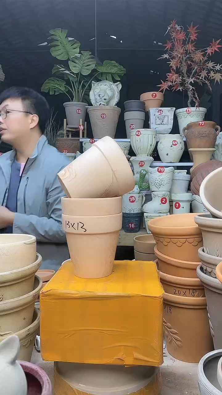 【闪购商品】缸3个13*13（红白）陶玛琪朵无托无托