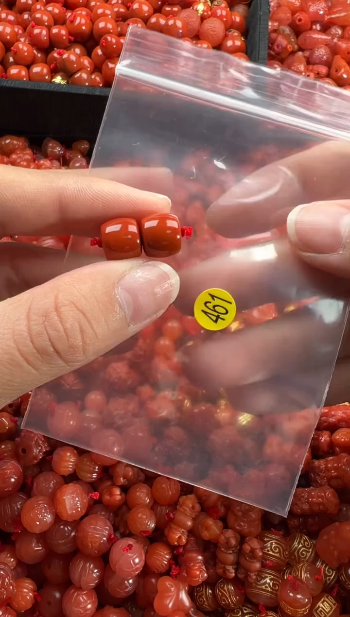 【闪购商品】南红玛瑙颈饰未镶嵌1