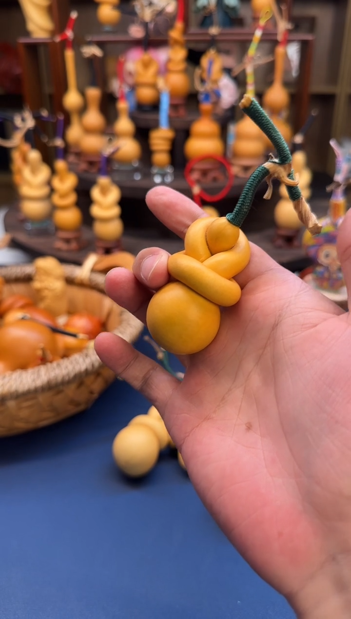静****助文玩葫芦摆件手把件八字扣
