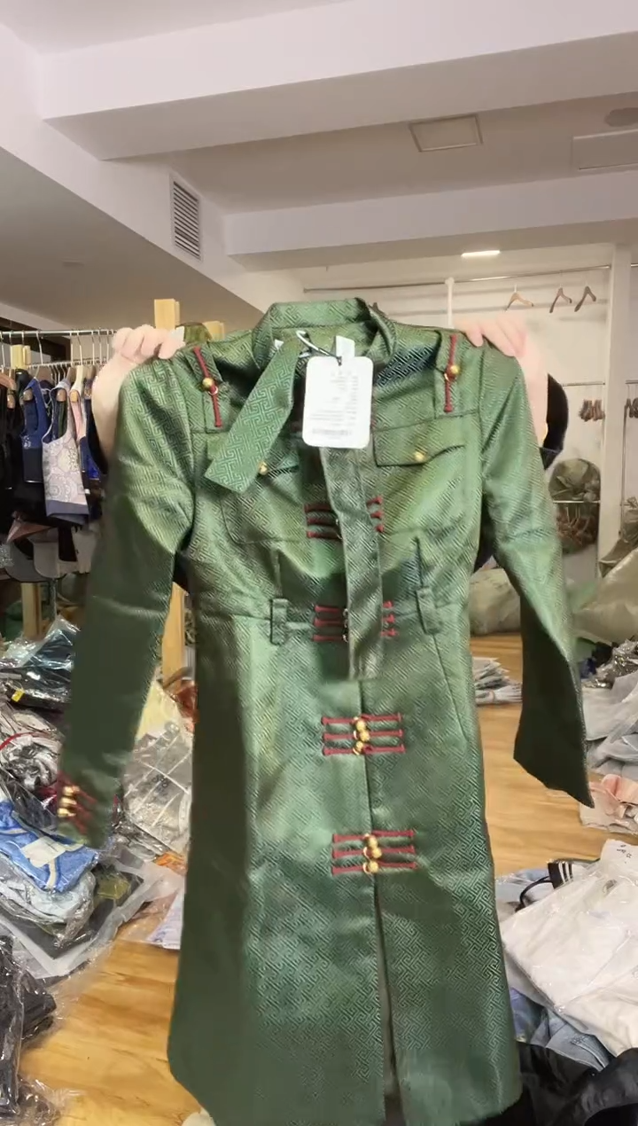 M码       90-105斤  重工外套