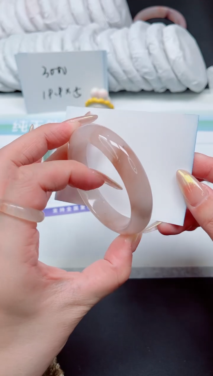 【闪购商品】石英质玉手镯未镶嵌469-55.7