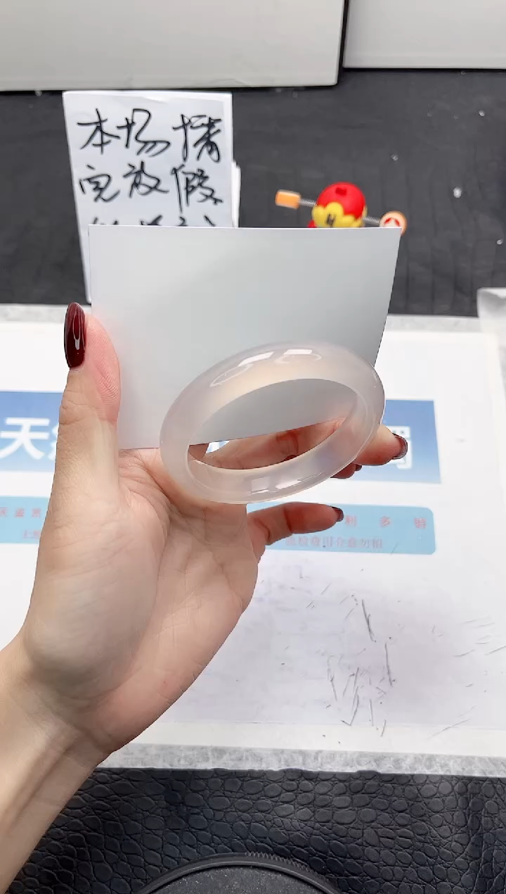 【闪购商品】石英质玉手镯未镶嵌L215-54.5