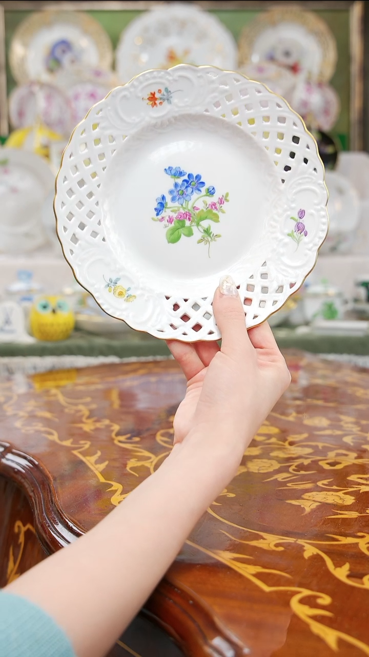 瓷米多家中古瓷器如图所示7